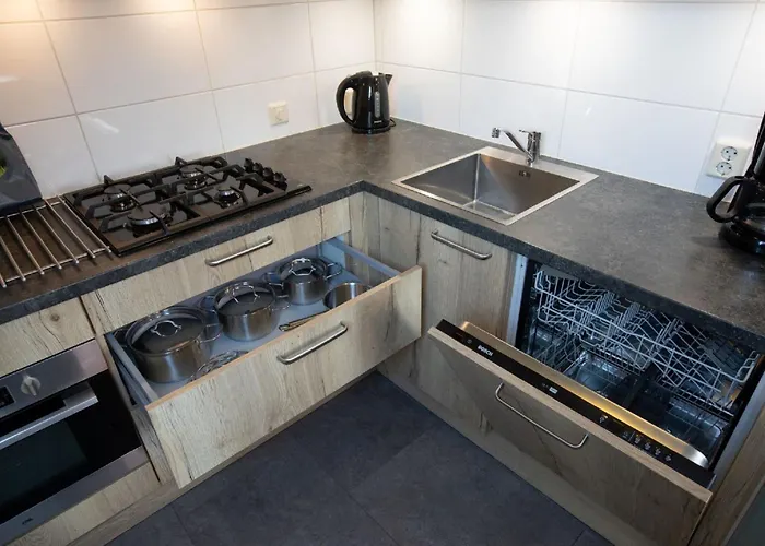 Сasa de vacaciones With Garden